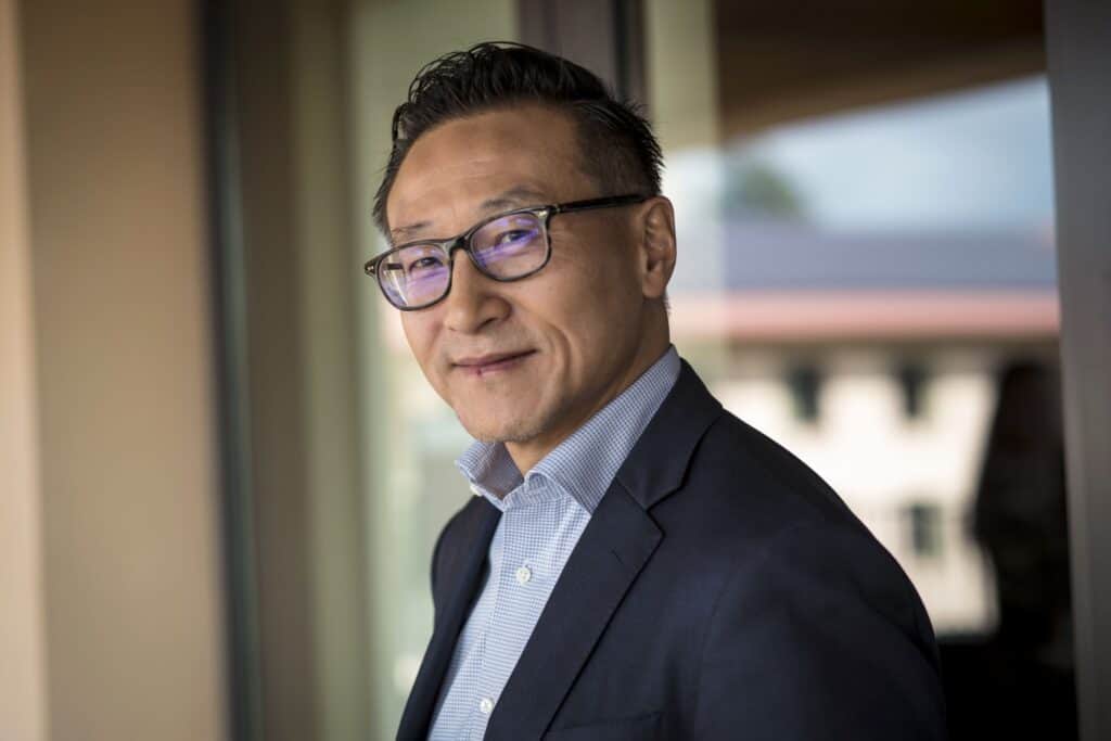 Joe Tsai Taps Morgan Stanley to Sell $260M Alibaba Stake - Vimarsana News