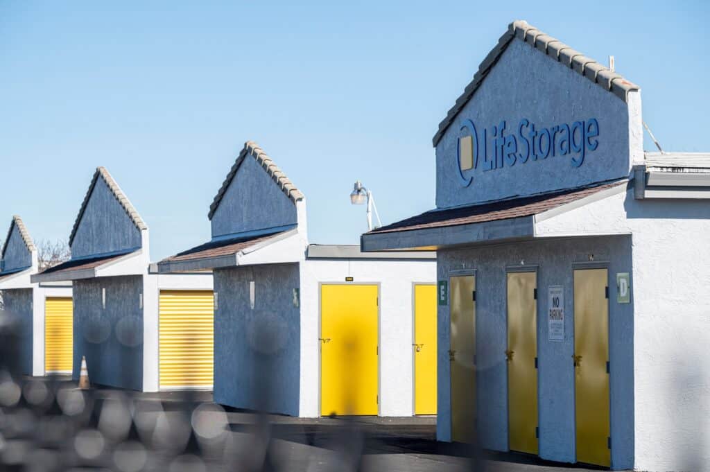 Life Storage Rejects $11B Bid From Public Storage - Vimarsana News