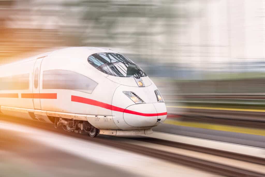Florida's Flood of New Wealth Boosts High-Speed Train Bonds - Vimarsana News