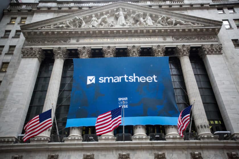 Smartsheet.com Inc. signage